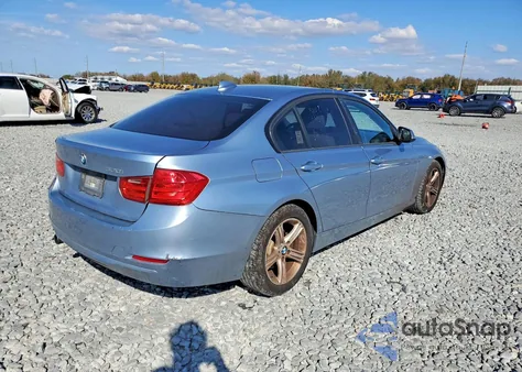 2013 BMW 320 I z USA, uszkodzony, nr VIN WBA3B1C52DF461849